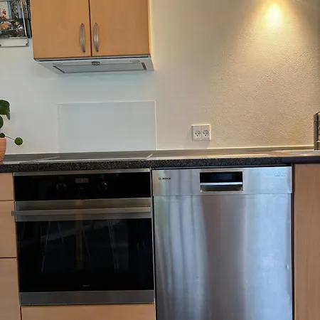Newly Built Family-friendly *